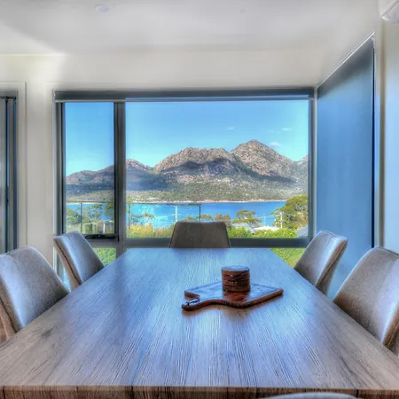 Deja Blu 2 - Fantastic Location Villa Coles Bay Exterior photo