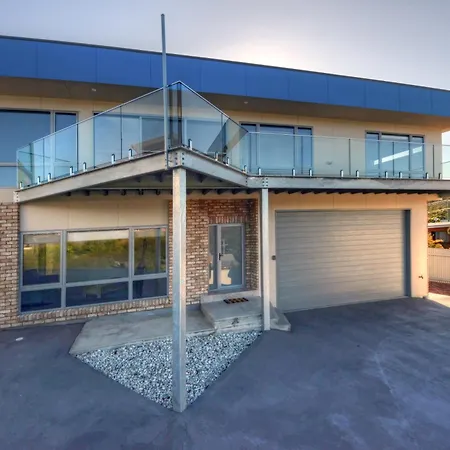 Deja Blu 2 - Fantastic Location Villa Coles Bay Exterior photo